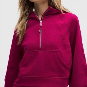 Lululemon half zip scuba Women's Hoodie NWT color stunner Berry Rumble size M/L